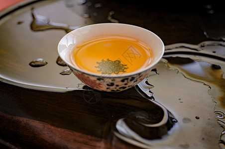 茶香氤氲，静享宁静时光